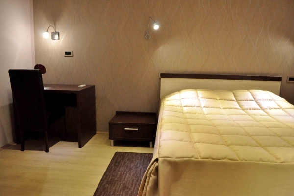 018 in Hotel (Niš)